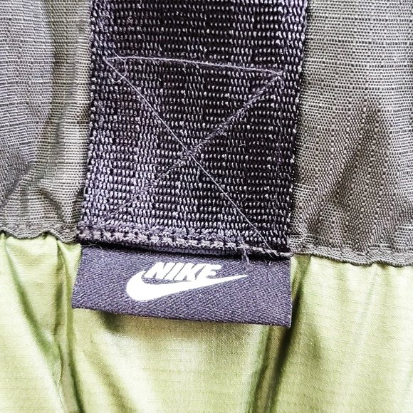 Nike Sportswear Therma-FIT Repel Puffer Coat Men's Jacket Green DD6978-326 - Picture 9 of 12